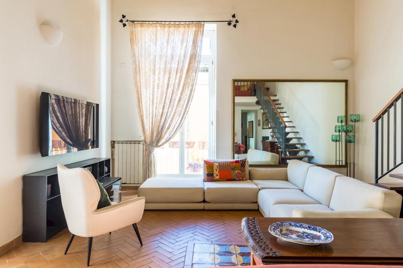 Residenza Capano Charming House By Napoliapartments Eksteriør billede